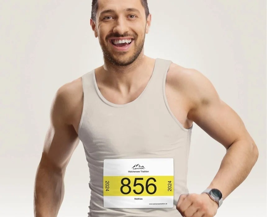 Sportovní nálepka s číslem na tričko sportovce