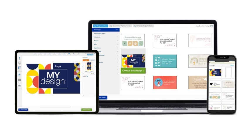 Tablet, notebook a chytrý telefon zobrazují stejný online editor etiket s barevnými šablonami a nápisem „MY design“ na hlavním návrhu.