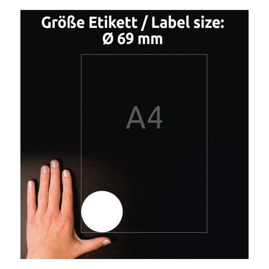Obrázek zobrazuje ruku umístěnou vedle bílého kruhu a obrys velikosti A4 s textem uvádějícím velikost štítku Ø 69 mm.