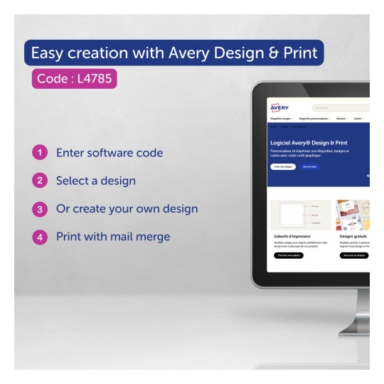 Obrázek představuje software Avery Design & Print, který zdůrazňuje kroky pro vytváření personalizovaných štítků, odznaků nebo karet pomocí specifického kódu. Proces zahrnuje zadání kódu softwaru, výběr nebo vytvoření návrhu a tisk s hromadnou korespondencí.