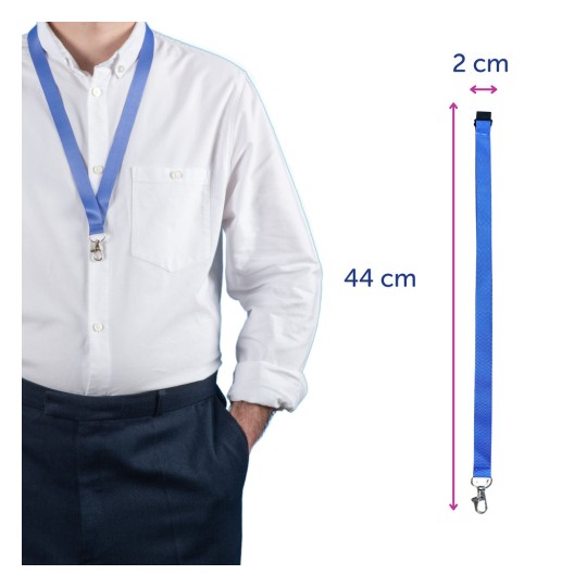 Obrázek zobrazuje osobu v bílé košili s modrou šňůrkou na krk, která má na konci klip. Šňůrka na krk měří 44 cm na délku a 2 cm na šířku.